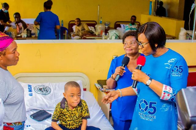 Dame Okowa Offsets Medical Bills Of Indigent Patients In Delta State.