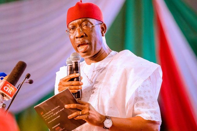 Okowa Challenges Buhari To Name Governors Stealing LG Funds