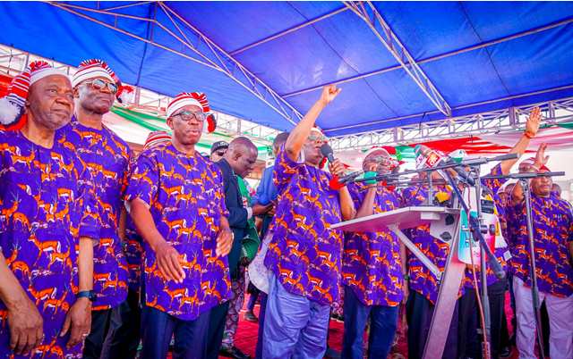 PDP ‘ll win coming elections, Atiku says in Umuahia …Vote against APC muslim-muslim ticket – Okowa