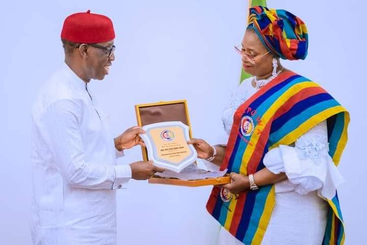 Okowa Lauds Wife Of CDS, Mrs Irabor For Contributing To Healthcare, Children, Family Well-Being, Says Delta’s Health Insurance Contributes To Mortality Decline