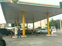 Fuel Price Rises As Naira Continues On A Free Fall Against Dollar