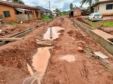 Ndudi Elumelu: Issele-Uku Market Road Construction Work Progresses …We’ll Deliver Project In Four Weeks – Site Engineer