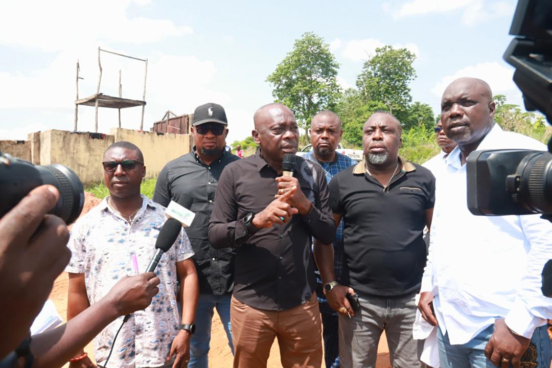 Delta State Government Serves Demolition Notice To Illegal Land Occupiers  …Iyase, Onishe Families of Asaba Protest Against Government Action 