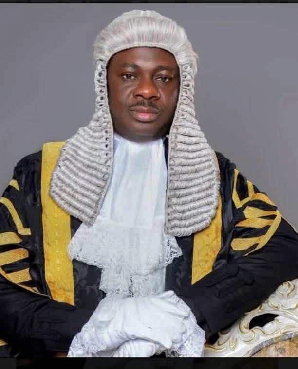 Okwuofu Greets Delta Speaker, Rt. Hon. Emomotimi Guwor On His Birthday Anniversary