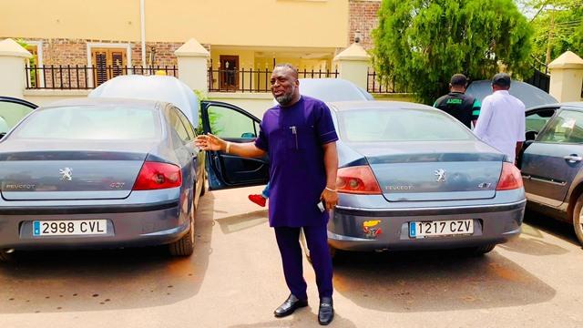 Aniocha North Local Government Receives Security Vehicles Donated by Dumebi Kachikwu 