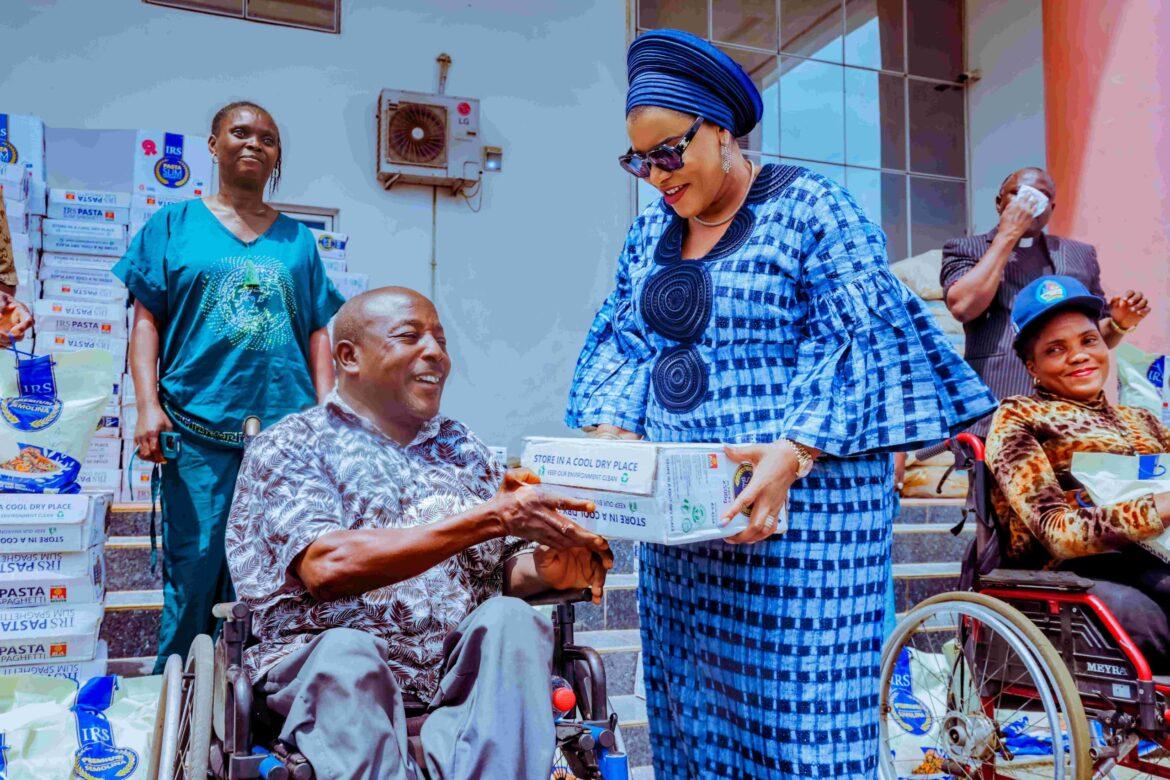 Renewed Hope Initiative: Delta First Lady Hands Over Food Items to Vulnerable Groups
