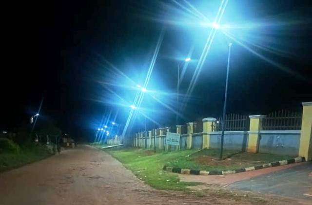 Nwaozomor’s Grace Foundation Illuminates Issele-Mkpitime With 475 Stands Of Solar Street Lights