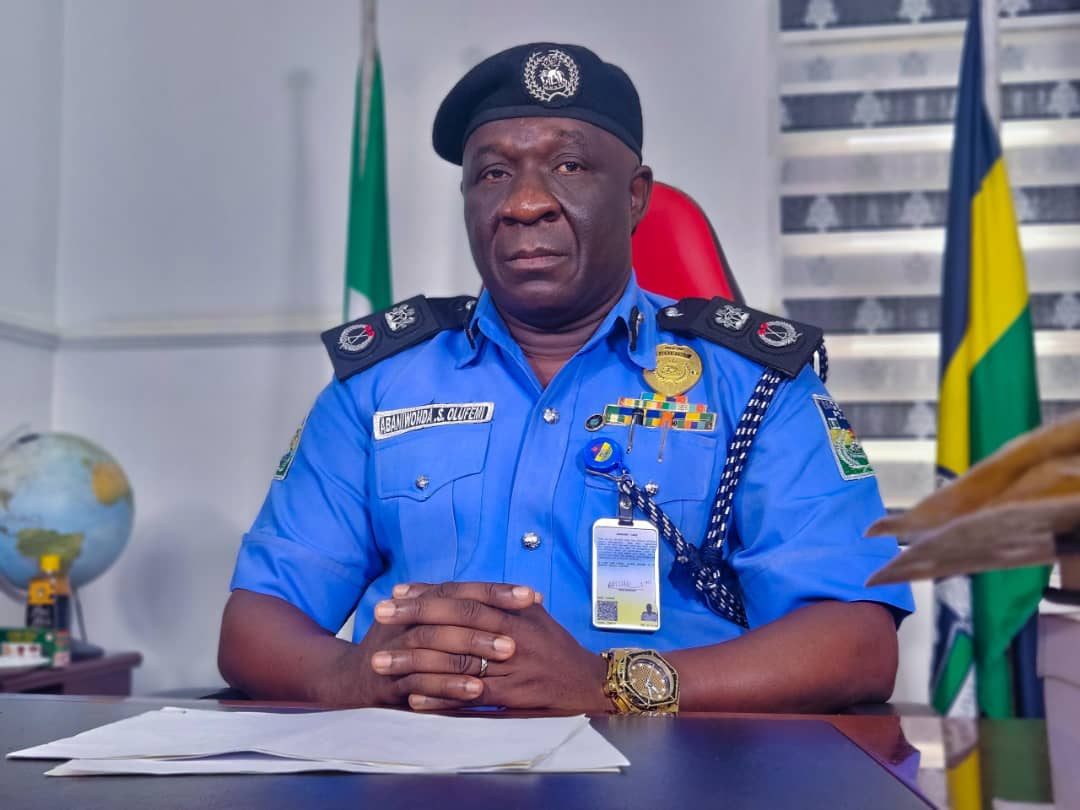 Delta Police Foil Robbery Gangs, Recover Stolen Mercedes Benz, Firearms, Loot