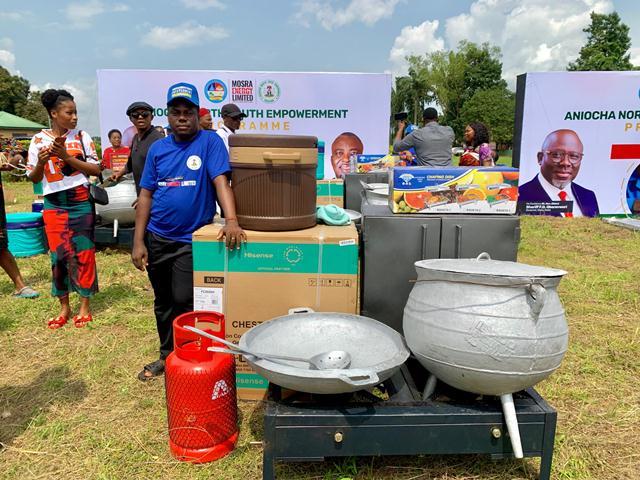 Aniocha North LG, Mosra Energy Empower 40 Young Entrepreneurs With Starter Packs…Dr Tony Elumelu, Ndudi Elumelu Supports Initiative