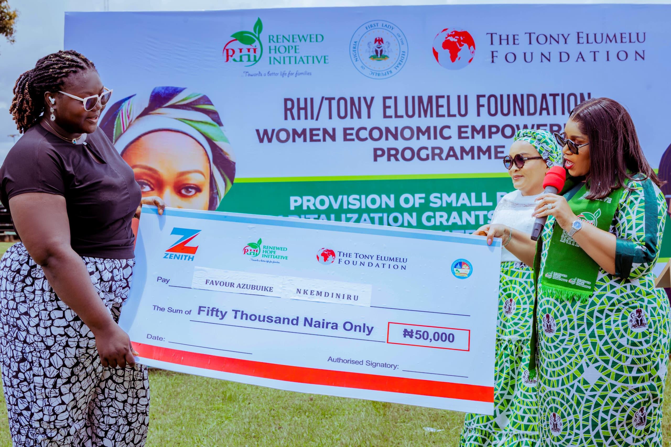 Renewed Hope Initiative, Tony Elumelu Foundation, Delta Govt Empower 1,000 Women Traders In Delta.