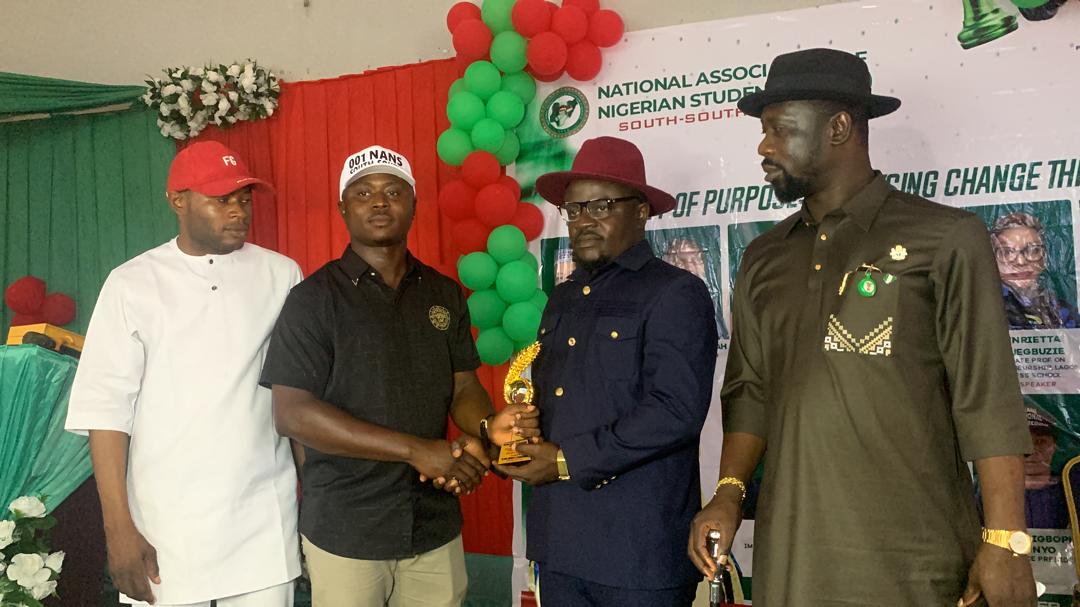 Oborevwori Bags Award of Excellence at NANS Leadership Summit in DELSU