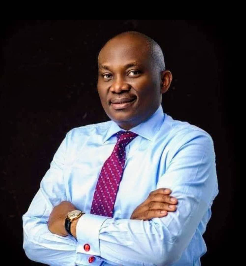 Chief Odekpe Extends Seasonal Greetings, Commends Elumelu for Generosity to Onicha-Uku People