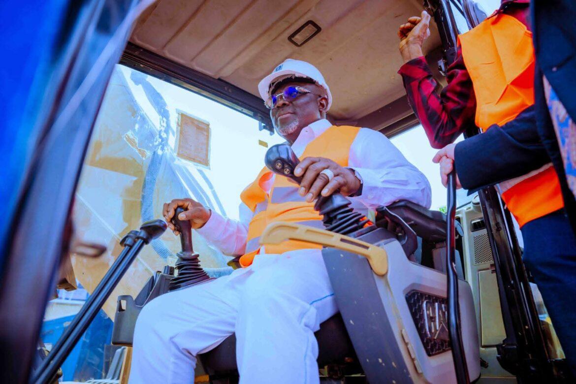 Oborevwori Flags Off N59.7bn Agbor/Uromi Junction Flyover  …Assures Deltans Of Even Devt, Safer Roads