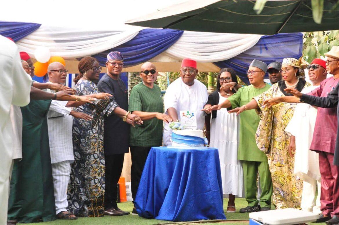 Elumelu Celebrates with Onicha-Ugbo Indigenes in Abuja