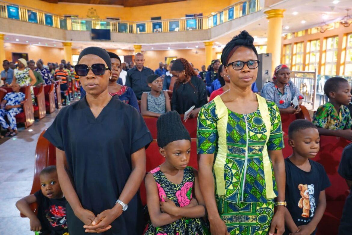 Oborevwori’s CPS, Ahon, Egware, Oyowe, Others Attend Ochei’s Service Of Songs …As Aniamaka Preaches Hope, Assures Christians of God’s Unfailing Love