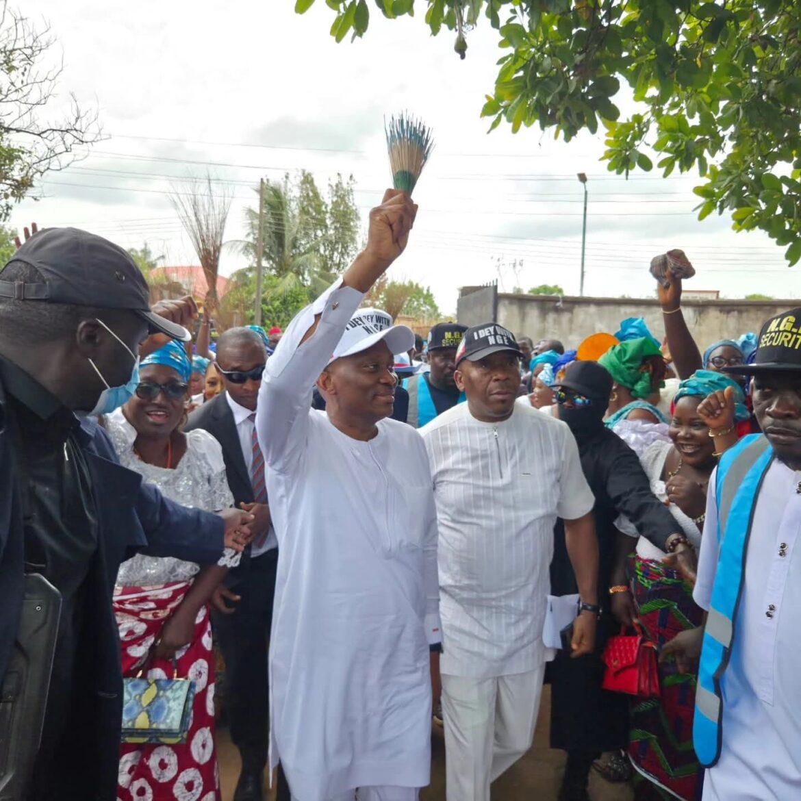 Elumelu’s Re-election Grassroots Consultations Reignite Political Momentum in Aniocha/Oshimili Ahead 2027 Polls