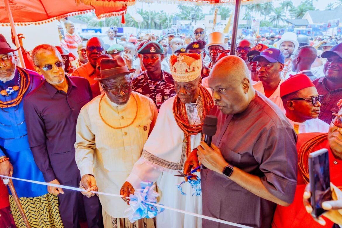 Oborevwori Orders Statewide Rehabilitation of Dilapidated Public Schools…Inaugurates Model Technical College, Oghareki, Announces ₦50m Education Support for Student