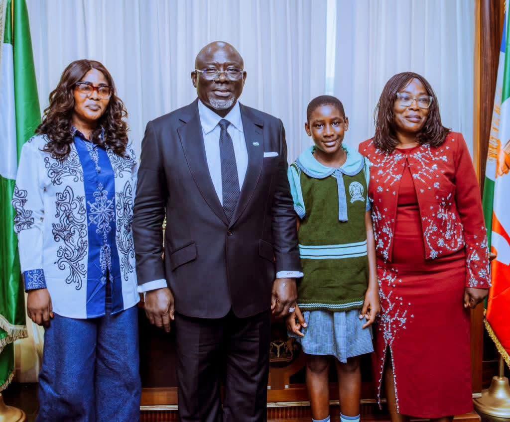 Oborevwori Fulfils N50m Scholarship Promise To Delta Student
